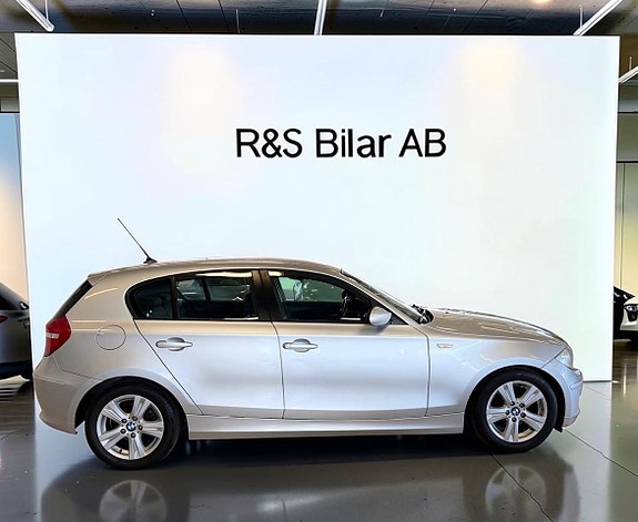 BMW 116d 8 of 13