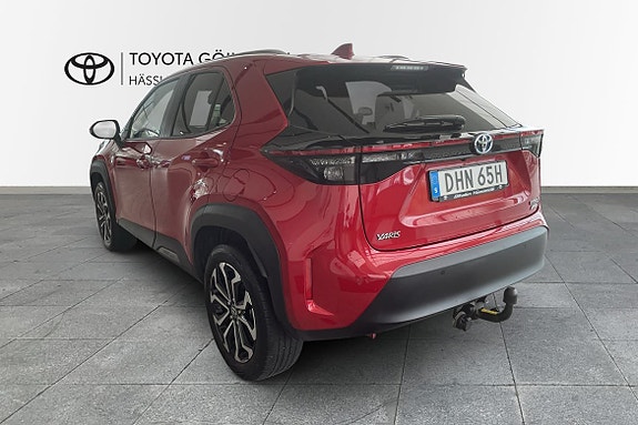 Toyota Yaris Cross 2 of 10