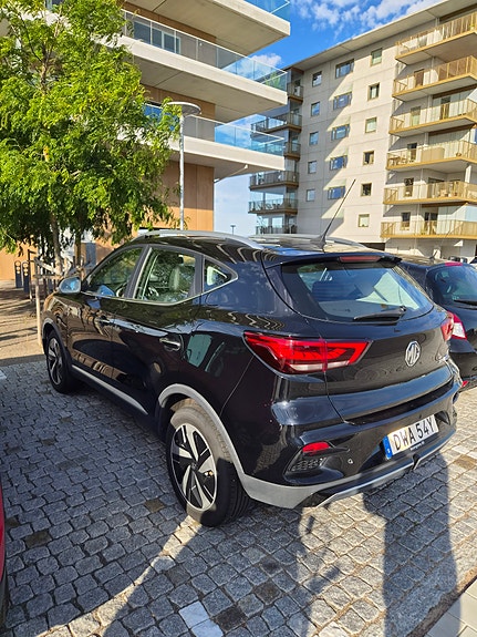 MG ZS EV 7 of 13