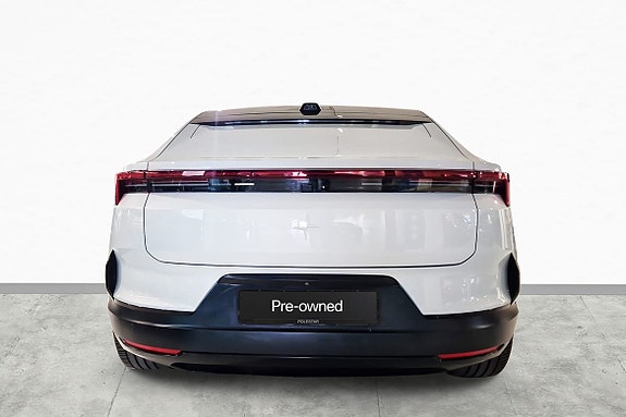 Polestar 4 5 of 21