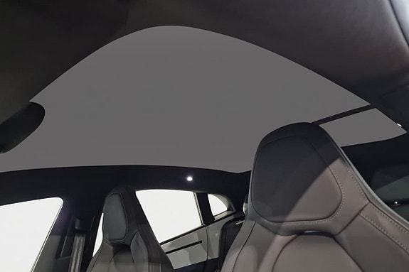 Polestar 4 17 of 20