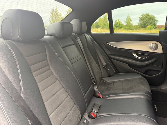 Mercedes-Benz E350 d 20 of 23
