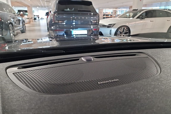 Volvo V90 16 of 18