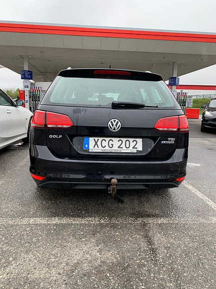 Volkswagen Golf VII 3 of 10