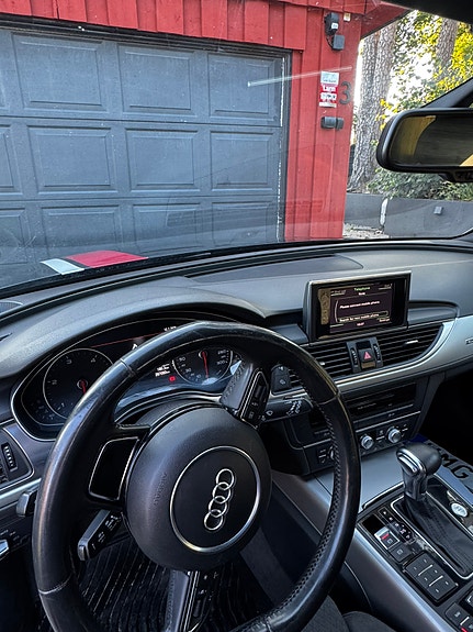 Audi A6 4 of 6