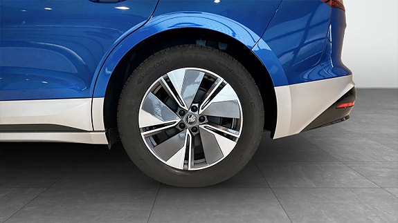 Skoda Enyaq 6 of 12
