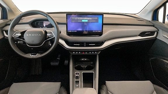 Skoda Enyaq 9 of 12