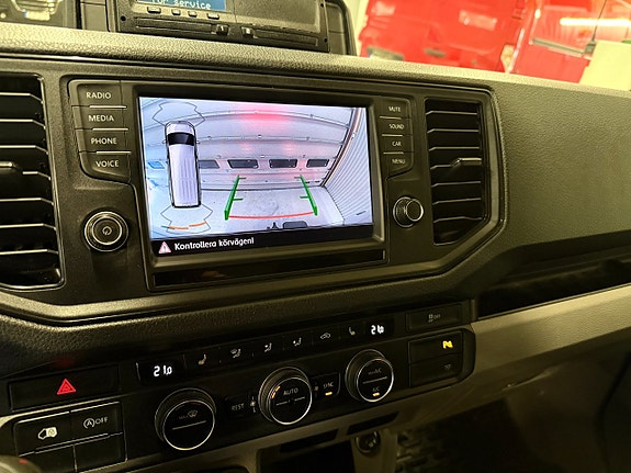 Volkswagen Crafter 11 of 16