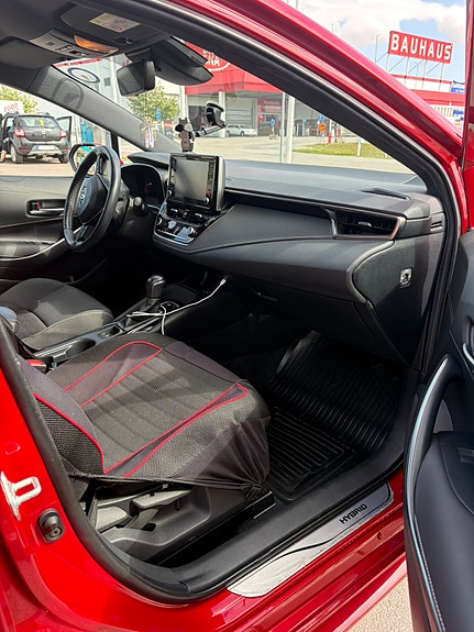 Toyota Corolla 7 of 8