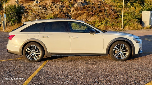 Audi A6 allroad 3 of 4