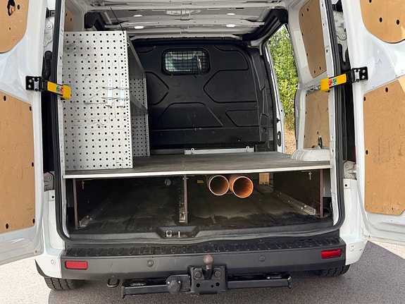 Ford Transit Custom 29 of 30