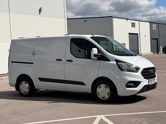 Ford Transit Custom 3 of 30