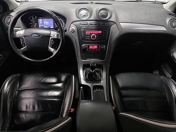 Ford Mondeo 15 of 18