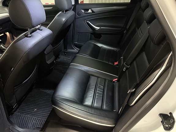 Ford Mondeo 11 of 18