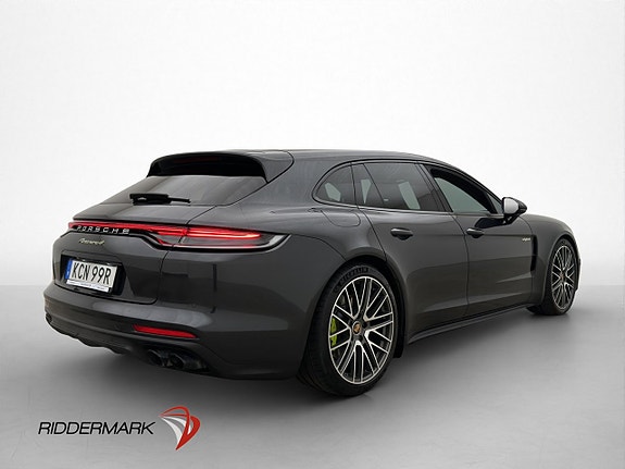 Porsche Panamera 4 8 of 30