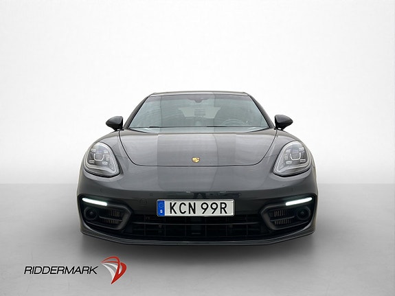 Porsche Panamera 4 2 of 30
