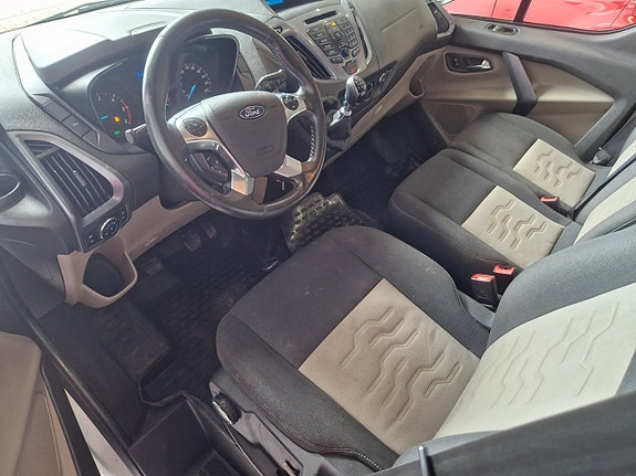 Ford Transit Custom 5 of 17