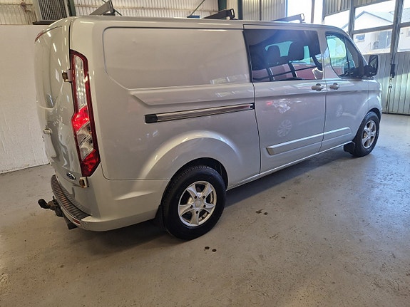 Ford Transit Custom 3 of 17