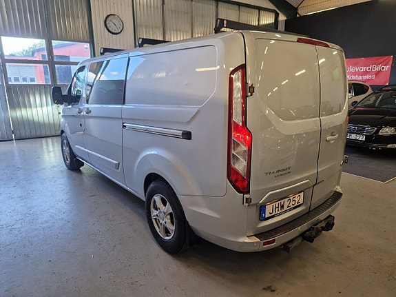 Ford Transit Custom 17 of 17