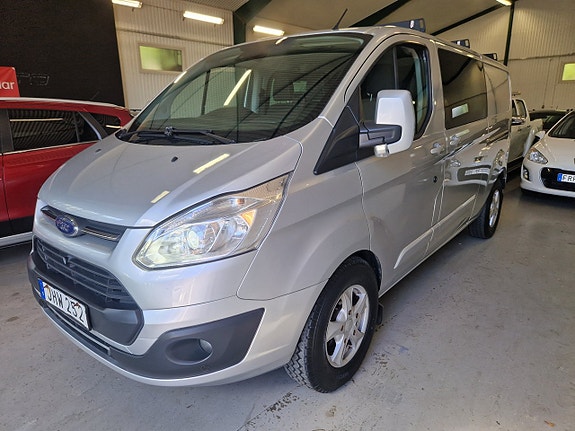 Ford Transit Custom 14 of 17