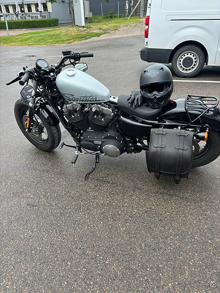 Harley-Davidson Forty-Eight 4 of 4