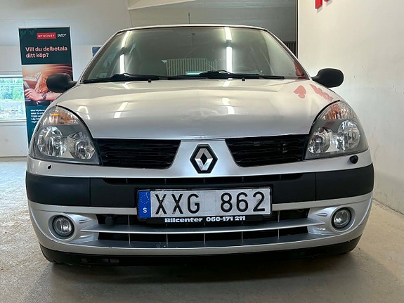 Renault Clio 2 of 7
