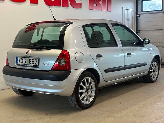 Renault Clio 3 of 7