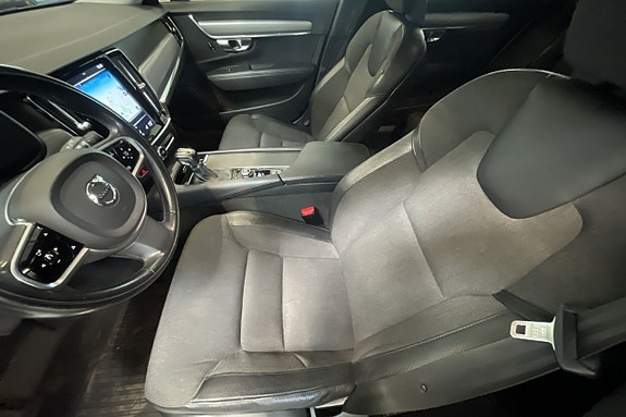 Volvo V90 7 of 14