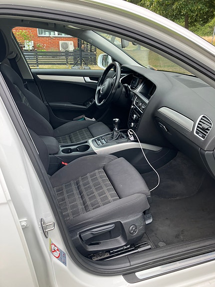 Audi A4 7 of 9