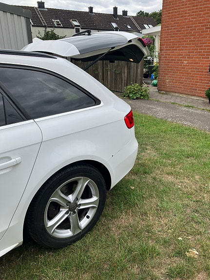 Audi A4 6 of 9