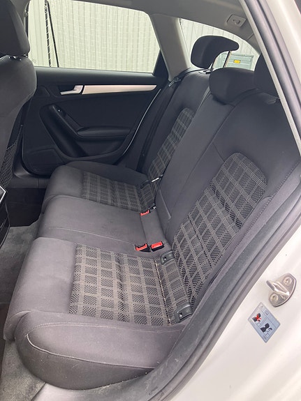 Audi A4 9 of 9