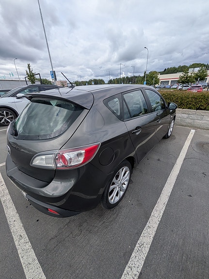 Mazda 3 5 of 8