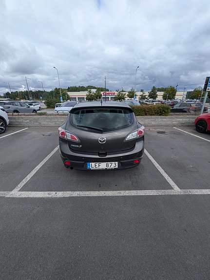 Mazda 3 8 of 8