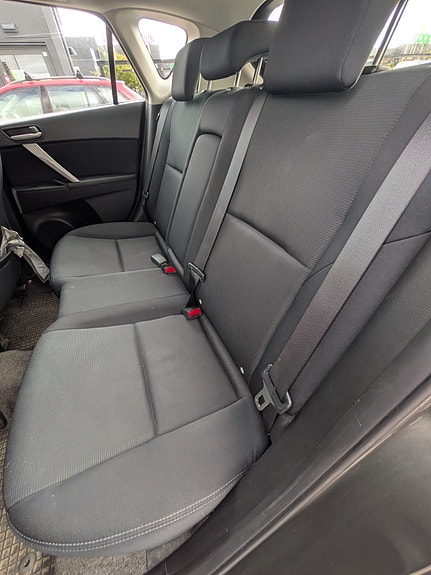 Mazda 3 6 of 8