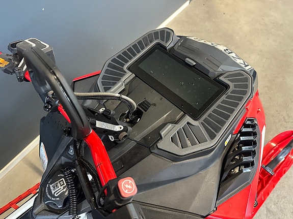 Lynx Shredder RE 3700 850 E-tec Turbo R *Ny matta* -23 4 of 5
