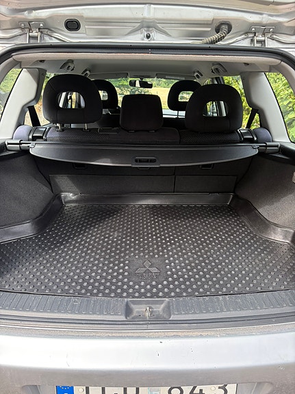 Mitsubishi Lancer 7 of 8