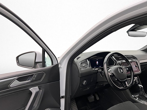 Volkswagen Tiguan Allspace 15 of 30