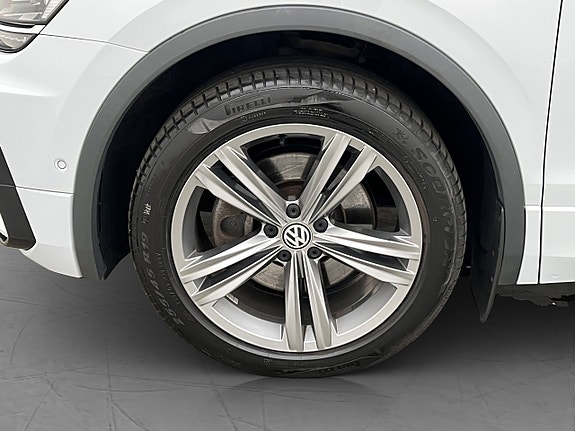 Volkswagen Tiguan Allspace 30 of 30