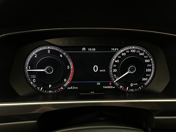 Volkswagen Tiguan Allspace 17 of 30
