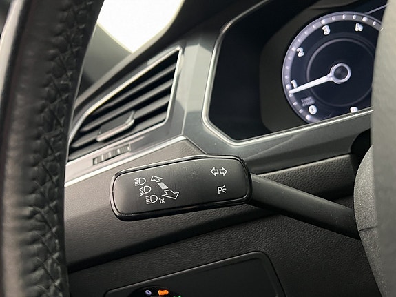 Volkswagen Tiguan Allspace 27 of 30