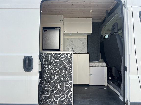 Citroën Jumper 35 HDi CAMPER VAN NYSERVAD D-VÄRMARE SOLPANEL DRAG FULLUTR 8 of 14