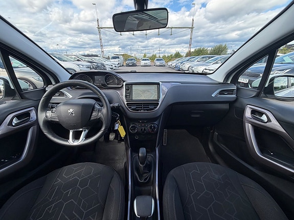 Peugeot 2008 13 of 19