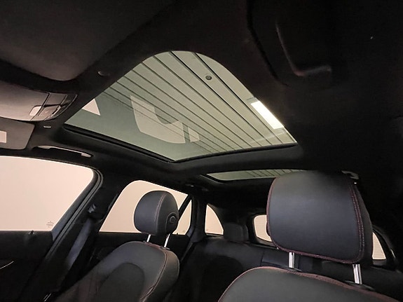 Mercedes-Benz GLC220 d 3 of 8