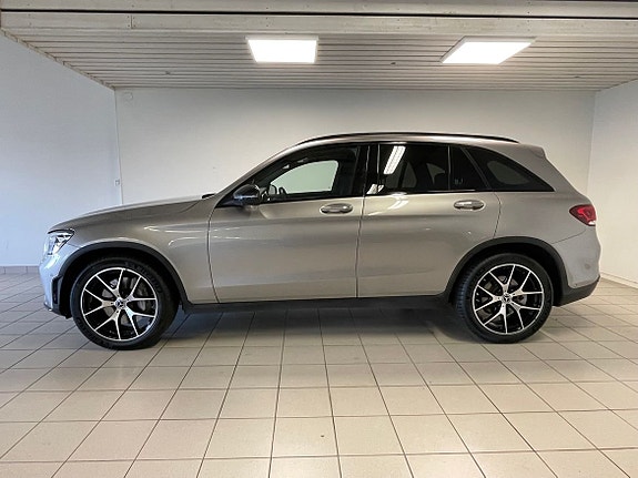 Mercedes-Benz GLC220 d 2 of 8