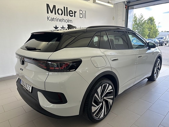 Volkswagen ID.4 GTX 3 of 19