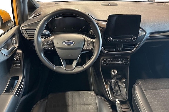 Ford Fiesta 10 of 16