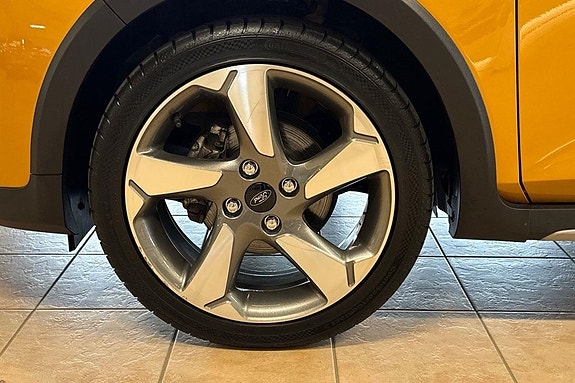 Ford Fiesta 14 of 16