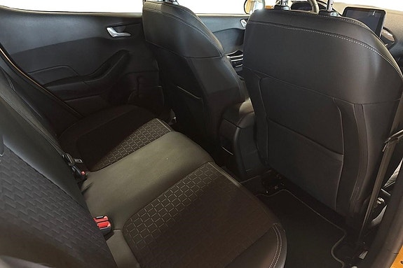 Ford Fiesta 8 of 16