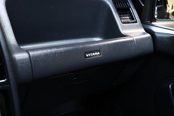 Suzuki Vitara 22 of 22