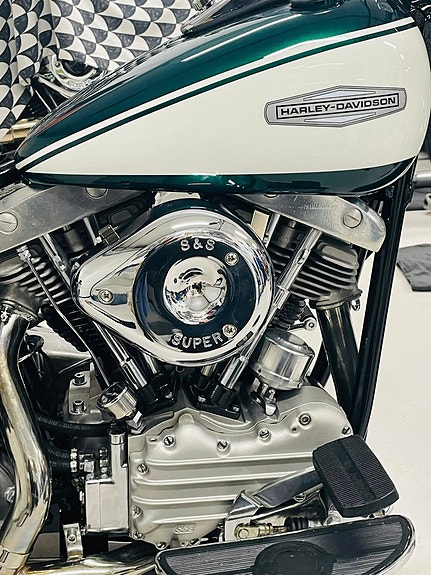 Harley-Davidson Electra 4 of 7